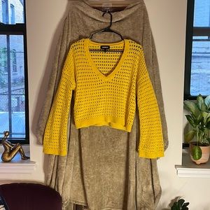 Express Yellow Knit V-neck Sweater - XS